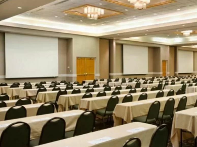 Embassy Suites By Hilton Greensboro Airport Exterior photo